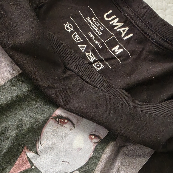 UMAI “I’m Alive” Long Sleeve Anime T-Shirt – Medium - Picture 4 of 5